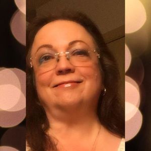 Meet your Posher, Gail